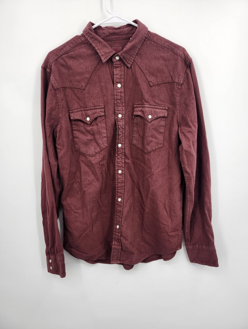 Levi's Classic Standard Fit Western Shirt Button down Sz M Pearl Snap